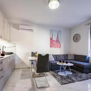 Luxury Old Apartment