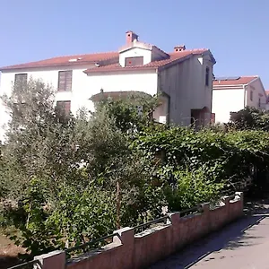 With A Parking Space - Diklo, - 13327 Zadar